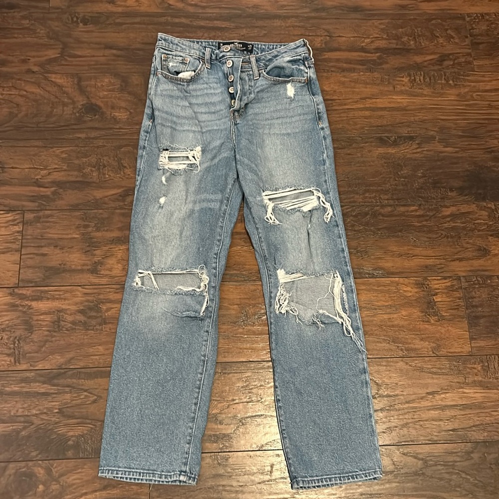 Hollister, 1R, Ultra High rise vintage straight jeans, worn